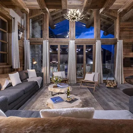 Apartment Luxury Chalet In Courchevel